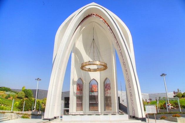 گرامیداشت یکی از شهدای شناسایی شده مدفون در موزه ملی انقلاب اسلامی و دفاع‌مقدس