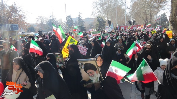 گزارش تصویری| راهپیمایی ۲۲ بهمن در همدان (۱)