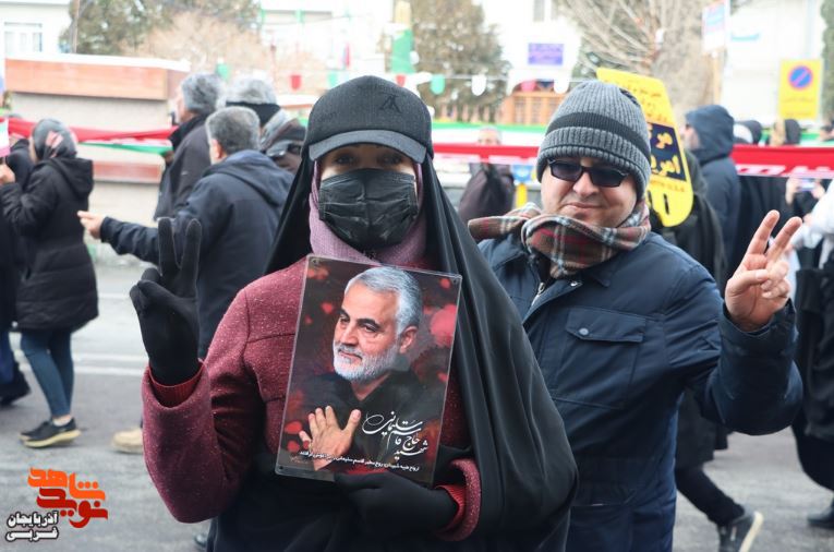 راهپیمایی 22 بهمن در ارومیه با حضور جامعه ایثارگری و مسئولان برگزار شد