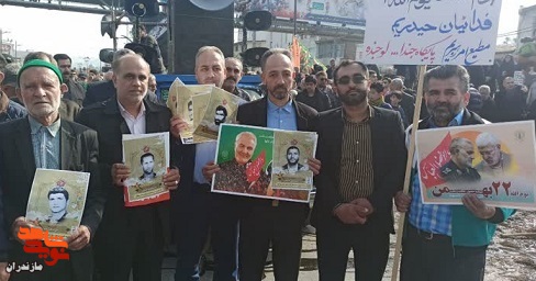 گزارش تصویری/ تمثال مبارک شهدا در راهپیمایی ۲۲ بهمن