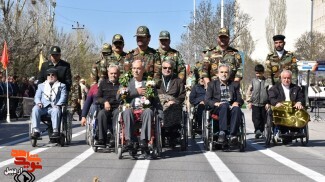 رژه نیروهای مسلح اردبیل در روز ارتش+ تصویر