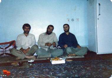 از چپ: ناصر پاکروان - شهید محمدصادق بابایی -علی فتحی