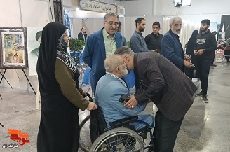 رونمایی ازکتاب «خاطرات ترک خورده» در شهرستان قائم شهر+تصاویر