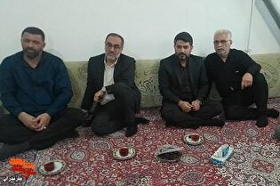 حضور مدیرکل بنیاد مازندران در منزل شهید اسحاقی...