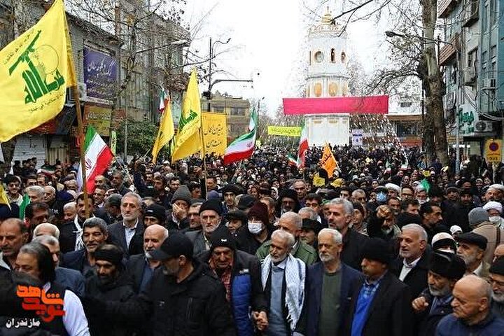 تصاویر/شرکت مدیرکل بنیاد شهید و امور ایثارگران مازندران در راهپیمایی ۲۲...