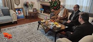 تجلیل نماینده ولی فقیه و مدیرکل بنیاد مازندران...