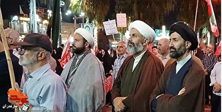 تصاویر/ گرامیداشت شهدای میناب در اجتماع آمل