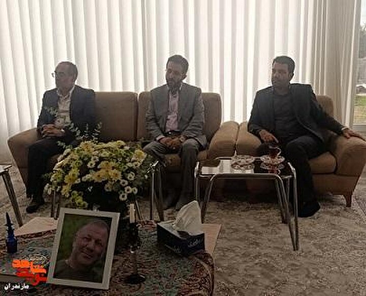 تصاویر/دیدار مدیرکل بنیاد مازندران با خانواده جانباز متوفی جعفری در فریدونکنار